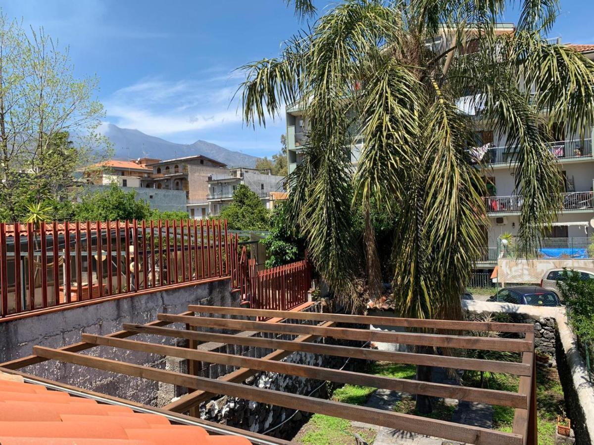 Вілла Casa Dell'Etna Санта-Венеріна Екстер'єр фото